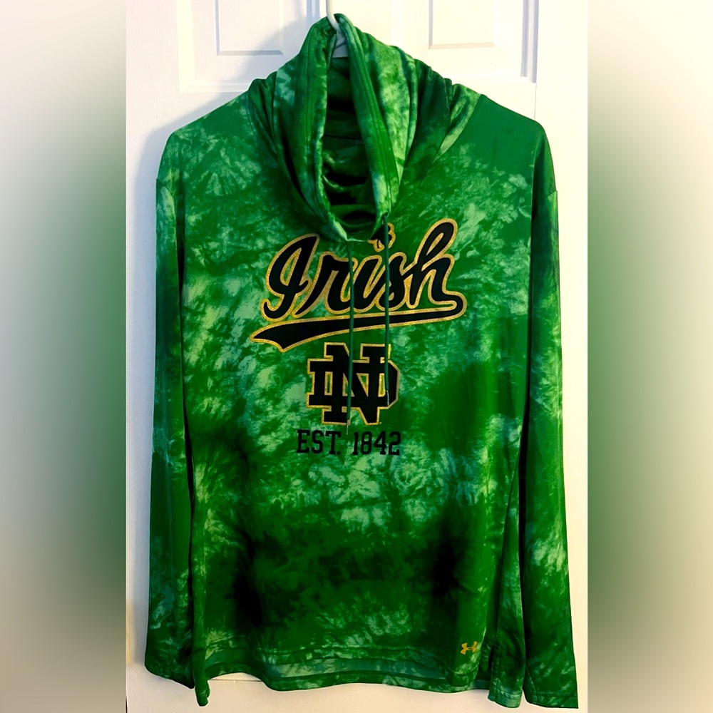 UNIVERSITY OF NOTRE DAME Women's Funnel Neck Long-Sleeve. Jersey Tee. Size: (M)